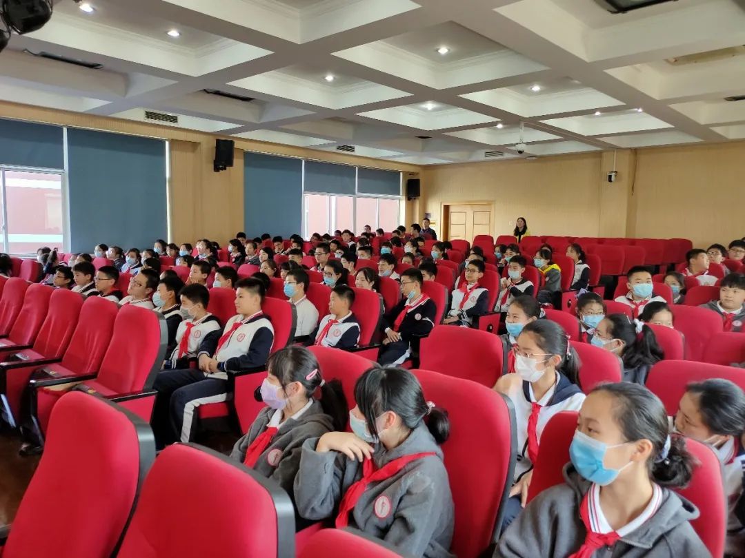 集团活动 | 进才中学教师赴集团学校开设讲座-上海市进才中学